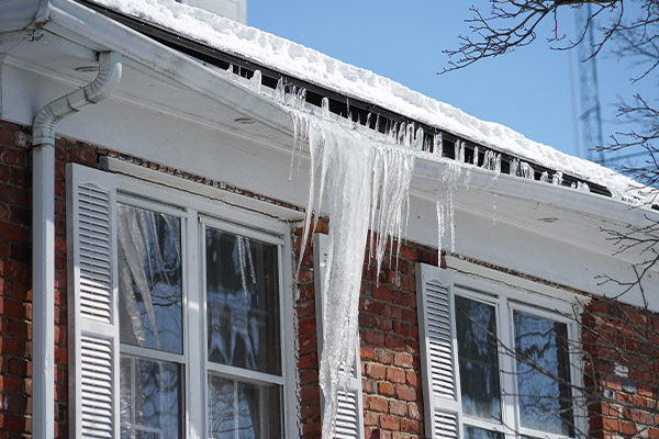 Winter Roof Prep β How to Prepare Your Roof for Minnesotaβs Harsh Winters